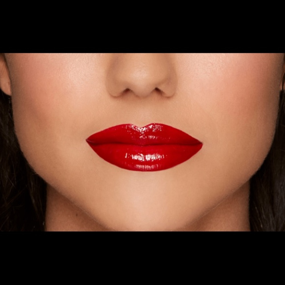 Too Faced Melted Ruby Liquid Lipstick